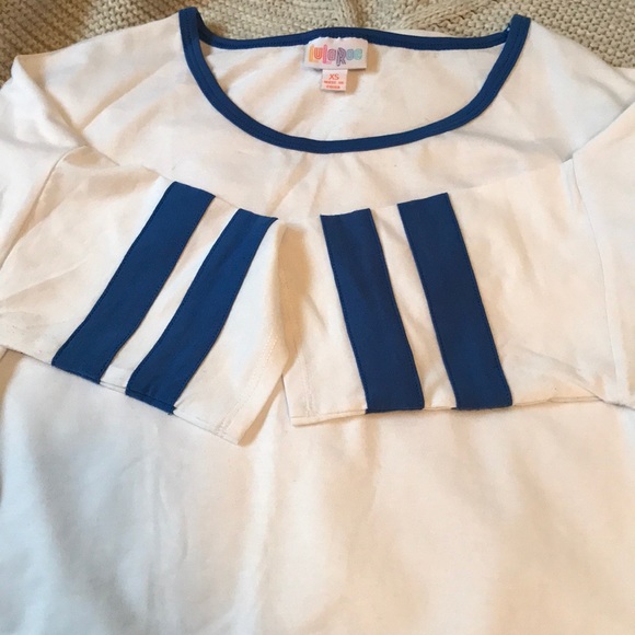 LuLaRoe Tops - LuLaRoe irma